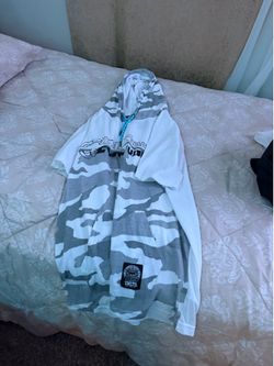 Short sleeve hoodie