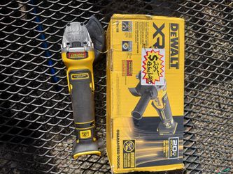 Dewalt XR 4.5in paddle angle grinder