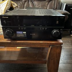 Pioneer VSX-94TXH Audio / Video Multi-Channel Receiver