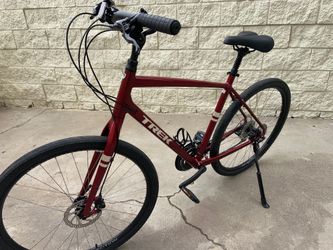 Trek verve 2. 18 speed X-Large lightweight aluminum frame with hydraulic disc brakes