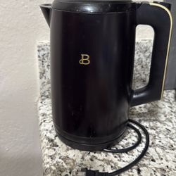 Electric kettle 