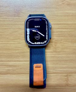 Apple Watch Ultra 1 49mm titanium case GPS + Cellular