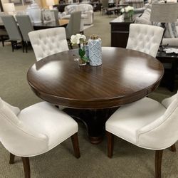 Raymour And Flanigan Dining Room Set