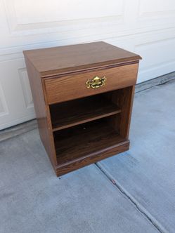 Night stand