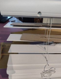 Faux Wood Window Blinds In White 