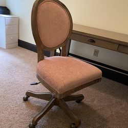Rolling Office/desk Chair 