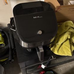 Air Fryer - Instant Vortex Plus