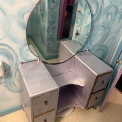 Vintage Vanity 