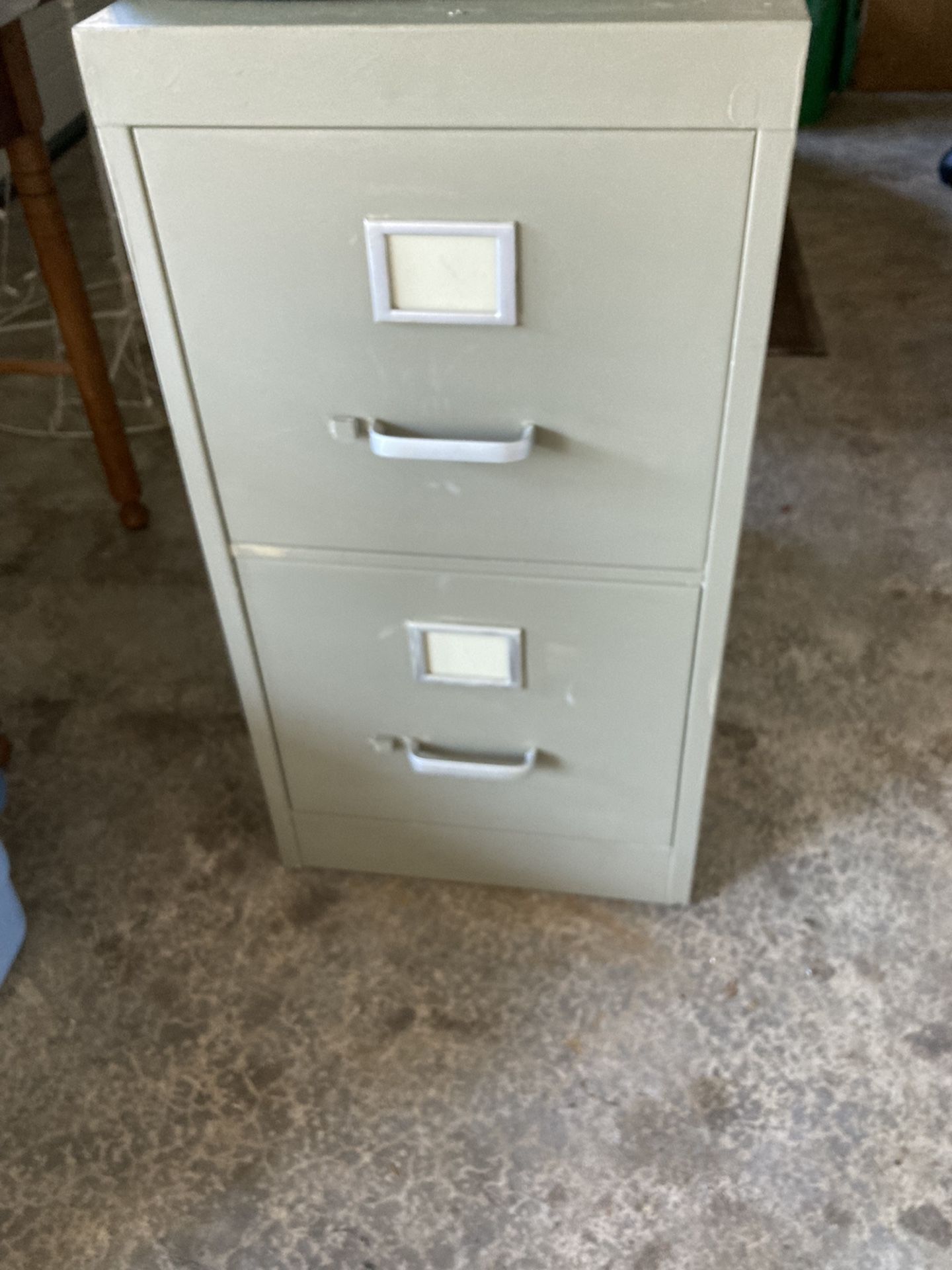 Metal 2- Drawer File Cabinet