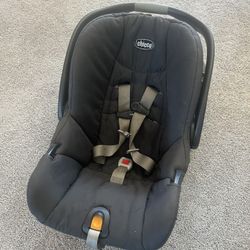 Chico Key Fit30 Baby Car Seat With 2 Car Seat Bases 