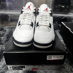Jordan 4 White Cements 