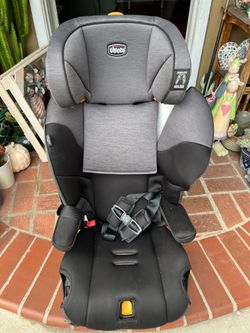 Chicco MyFit LE combination car seat in excellent condition. Azusa
