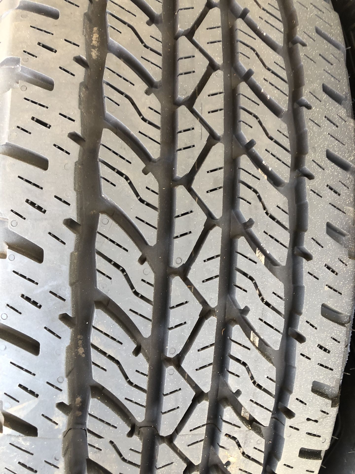 (2) Bridgestone Dueler 245/75/17 year 2021