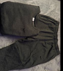 Nike grey comfy set