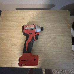 Milwaukee Impact 18V