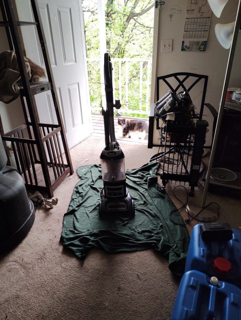 Shark Vacuum Cleaner