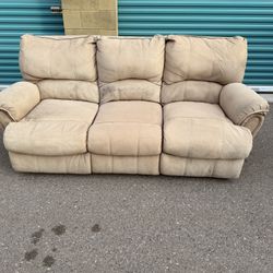 Reclining Couch *FREE*