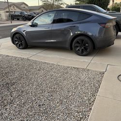Tesla model Y wheel cover