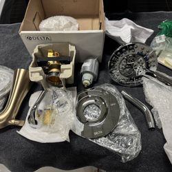 Delta Faucet Arvo 14 Series Single-Handle Tub and Shower Trim Kit 144840-I Valve