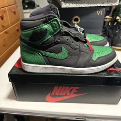 Jordan Pine Green 2.0