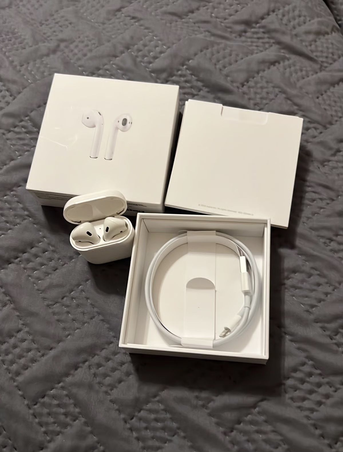 Airpods Generation 2