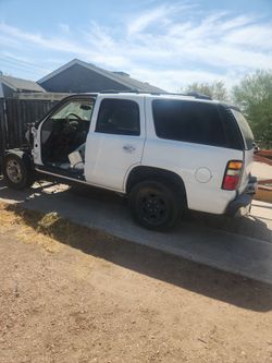 2006 chevy tahoe parts