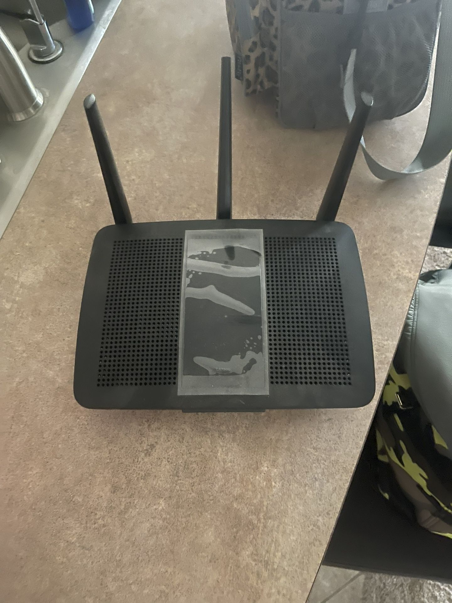 LINKSYS ROUTER BRAND NEW