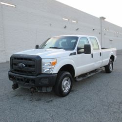 2012 FORD F250 XLT LOW MILES