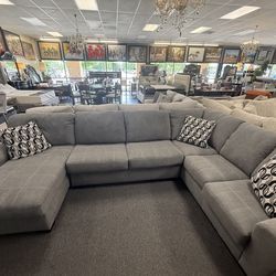 Sectional with Chaise