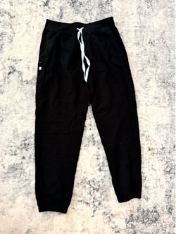 Women’s black figs scrub pants
