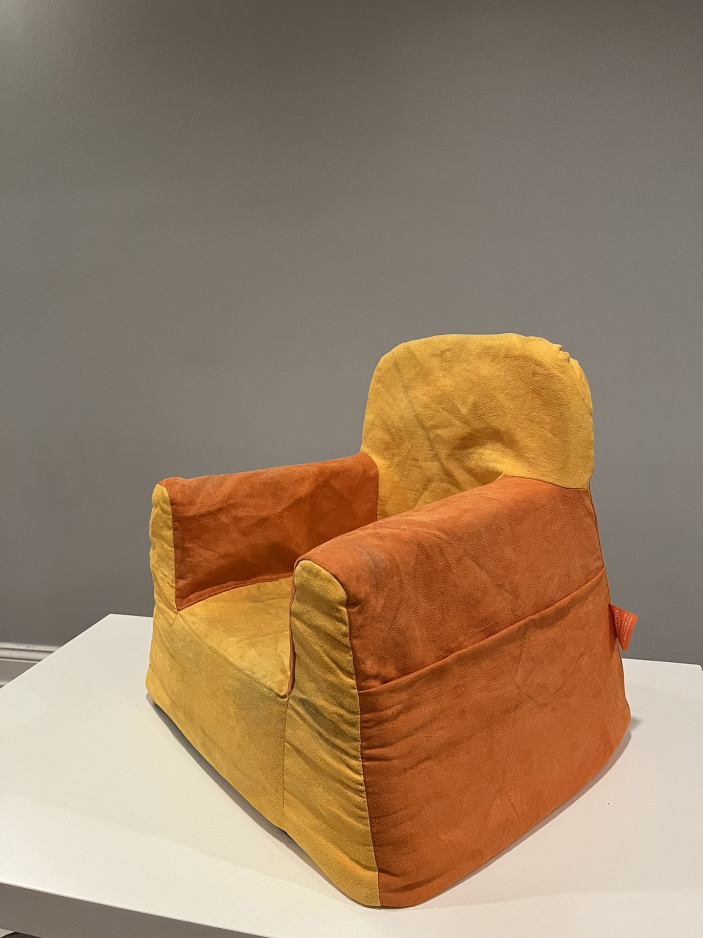 P’kolino Orange foam chair for kids