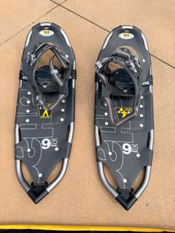 Atlas 925 Trail Snowshoes- new