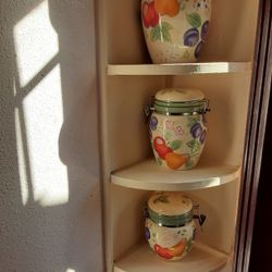 Botes De Porcelana  3x25 Dólares 