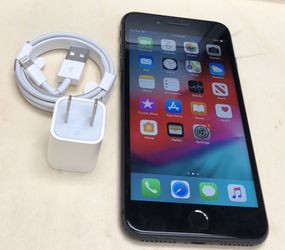 iPhone 8 Plus 64GB Factory Unlocked-Black