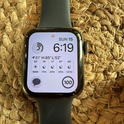 Apple Watch SE (1st Gen) 40mm Black - GPS