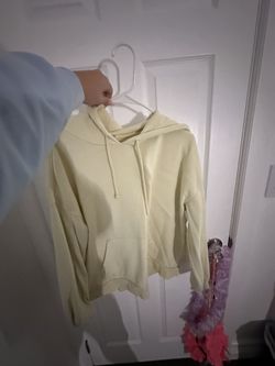 Yellow Hoodie Not Worn Medium 