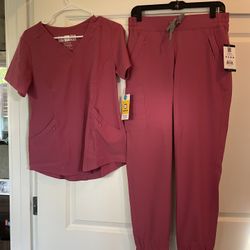 Renew Scrubs Set