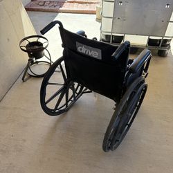 Wheelchair good condition works good