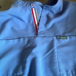 3 Tops Mediclo . Nursing Or Housekeeping 