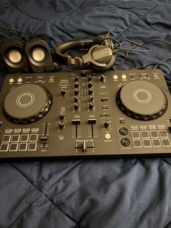 DJ FLX4, Dj Pioneer Headset, and Funlogy Speakers