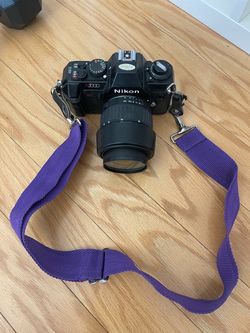 Nikon N2000 35mm Film SLR Camera with Lens