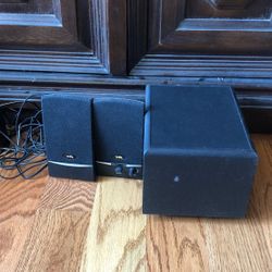 Two pc speakers with subwoofer