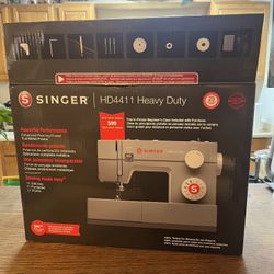 SINGER HD4411 Heavy Duty Sewing Machine 