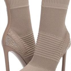 Steve Madden Maxwelle Ankle Boot 