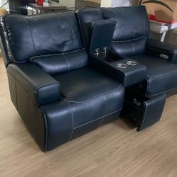 Power Recliner Love Seat 