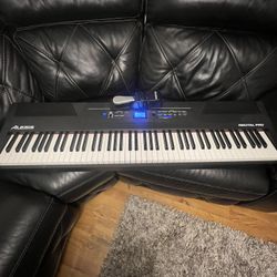 Alesis Recital Pro 88 Key