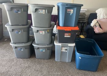 Empty Plastic Containers only $20 OBO!