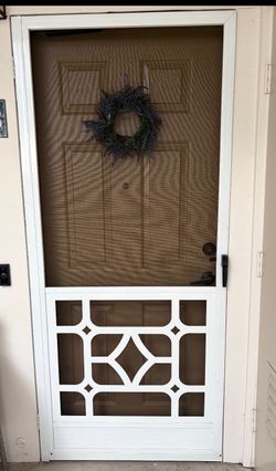Screen door
