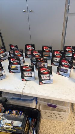 Hot wheels 100%