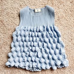 Light Blue pleated Sleeveless Top. S